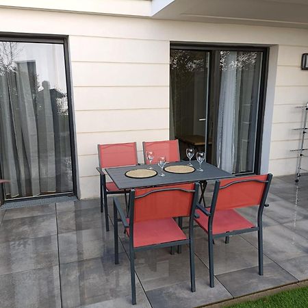 Disney - Paris 5 Min De Disney - Pk Prive Gratuit - 4 Personnes - Terrasse Jardin เชสซี ภายนอก รูปภาพ